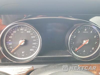 Zdjęcie 9 z 12 samochodu: 2019 MERCEDES-BENZ E 300 4MATIC VIN:WDDZF4KB9KA586597 - miniatura