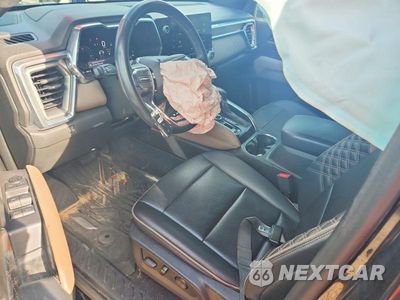 Zdjęcie 8 z 12 samochodu: 2023 GMC CANYON DENALI VIN:1GTP6FEK9P1124816 - miniatura