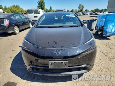 Piąte zdjęcie samochodu w środku: 2026 TOYOTA PRIUS NIGHTSHADE VIN:JTDADABU7T3032963 - miniatura