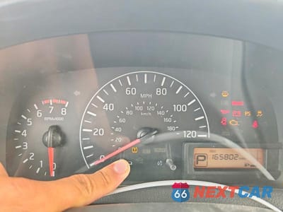 Zdjęcie 9 z 13 samochodu: 2014 NISSAN NV200 DELIVERY VAN VIN:3N6CM0KN9EK700722 - miniatura