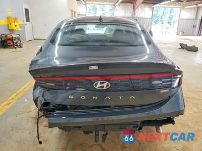 Zdjęcie 6 z 12 samochodu: 2026 HYUNDAI SONATA HYBRID BLUE VIN:KMHL24JJ3TA162494 - miniatura