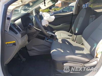 Zdjęcie 7 z 12 samochodu: 2017 KIA FORTE LX VIN:3KPFK4A71HE025547 - miniatura