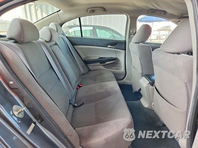 Zdjęcie 10 z 13 samochodu: 2011 HONDA ACCORD LX VIN:1HGCP2F32BA094466 - miniatura