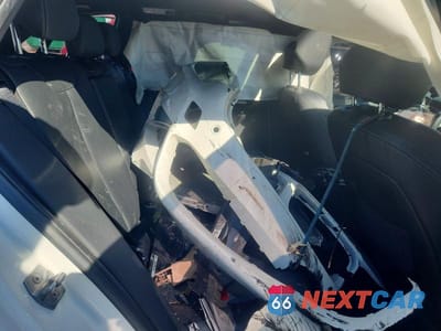 Zdjęcie 10 z 12 samochodu: 2017 BMW 330 XI VIN:WBA8K3C5XHK679231 - miniatura