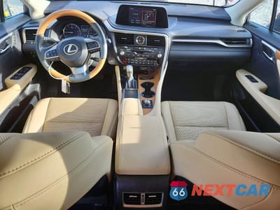 Zdjęcie 8 z 14 samochodu: 2021 LEXUS RX 350 VIN:2T2HZMDA5MC290441 - miniatura