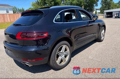 Czwarte zdjęcie samochodu z boku: 2015 PORSCHE MACAN S VIN:WP1AB2A51FLB57434 - miniatura