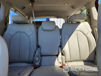 Zdjęcie 10 z 13 samochodu: 2017 CHRYSLER PACIFICA TOURING L VIN:2C4RC1BG1HR510700 - miniatura
