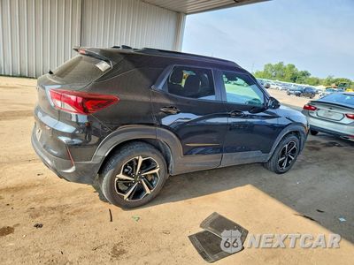 Trzecie zdjęcie samochodu z tyłu: 2023 CHEVROLET TRAILBLAZER RS VIN:KL79MTSL8PB106180 - miniatura