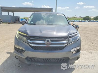 Piąte zdjęcie samochodu w środku: 2016 HONDA PILOT EXL VIN:5FNYF6H61GB096407 - miniatura