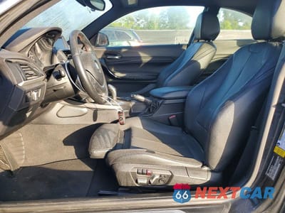 Zdjęcie 7 z 12 samochodu: 2016 BMW 228 I SULEV VIN:WBA1F9C57GV742548 - miniatura