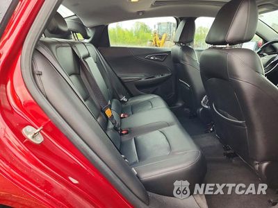 Zdjęcie 10 z 12 samochodu: 2018 CHEVROLET MALIBU LT VIN:1G1ZD5ST8JF207131 - miniatura