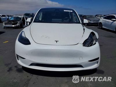 Piąte zdjęcie samochodu w środku: 2023 TESLA MODEL Y VIN:7SAYGDEE4PF782036 - miniatura