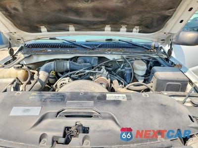 Zdjęcie 11 z 12 samochodu: 2004 GMC NEW SIERRA C1500 VIN:1GTEC14X14Z306362 - miniatura