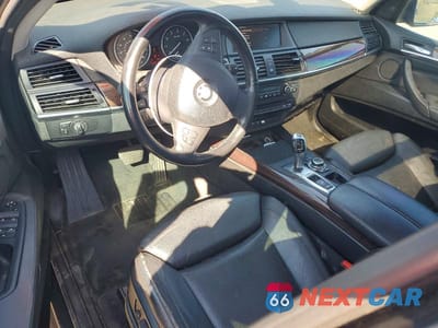 Zdjęcie 8 z 13 samochodu: 2011 BMW X5 XDRIVE35I VIN:5UXZV4C58BL740984 - miniatura