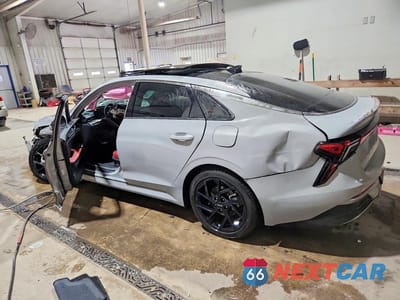 Drugie zdjęcie samochodu z przodu: 2026 KIA K5 GT LINE VIN:KNAG64J78T5466098 - miniatura