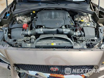 Zdjęcie 12 z 13 samochodu: 2017 JAGUAR F-PACE PREMIUM VIN:SADCJ2BV8HA882401 - miniatura