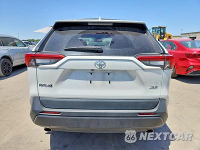 Zdjęcie 6 z 13 samochodu: 2023 TOYOTA RAV4 XLE PREMIUM VIN:2T3C1RFV5PW280859 - miniatura