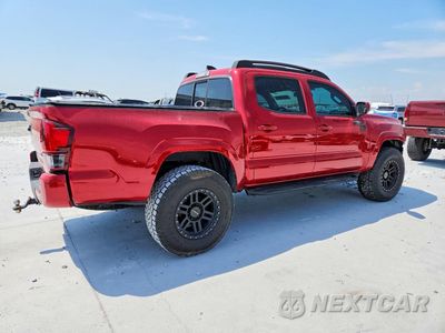 Trzecie zdjęcie samochodu z tyłu: 2021 TOYOTA TACOMA SR V6 VIN:5TFCZ5AN9MX272294 - miniatura