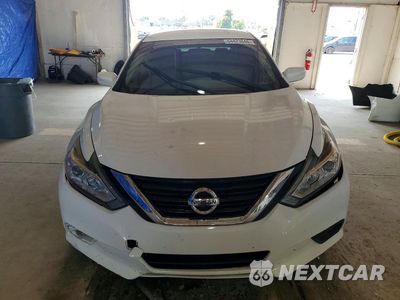 Piąte zdjęcie samochodu w środku: 2018 NISSAN ALTIMA 2.5 SV VIN:1N4AL3AP1JC199624 - miniatura