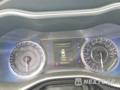 Zdjęcie 9 z 12 samochodu: 2017 CHRYSLER 200 LX VIN:1C3CCCFB5HN509812 - miniatura