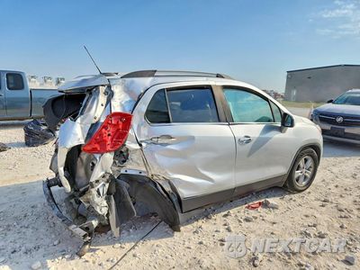 Trzecie zdjęcie samochodu z tyłu: 2019 CHEVROLET TRAX 1LT VIN:KL7CJLSB6KB962060 - miniatura
