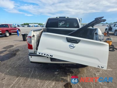 Zdjęcie 6 z 12 samochodu: 2018 NISSAN TITAN SV VIN:1N6AA1E60JN533763 - miniatura
