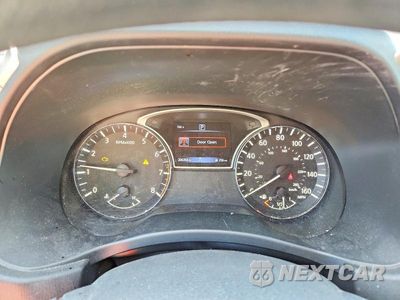 Zdjęcie 9 z 13 samochodu: 2019 NISSAN PATHFINDER S VIN:5N1DR2MN3KC584142 - miniatura