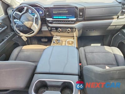 Zdjęcie 8 z 12 samochodu: 2023 CHEVROLET SILVERADO K1500 LT TRAIL BOSS VIN:3GCUDFE82PG341994 - miniatura