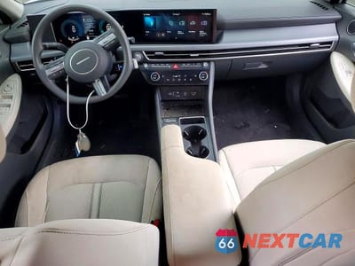 Zdjęcie 8 z 13 samochodu: 2025 HYUNDAI SONATA SEL VIN:KMHL64JA3SA465939 - miniatura