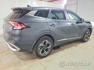 Trzecie zdjęcie samochodu z tyłu: 2025 KIA SPORTAGE LX VIN:KNDPU3DFXS7343136 - miniatura