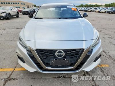 Piąte zdjęcie samochodu w środku: 2019 NISSAN ALTIMA SR VIN:1N4BL4CV8KC180981 - miniatura