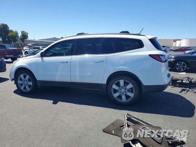 Drugie zdjęcie samochodu z przodu: 2016 CHEVROLET TRAVERSE LT VIN:1GNKRGKD8GJ345909 - miniatura