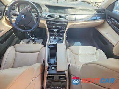 Zdjęcie 8 z 12 samochodu: 2009 BMW 750 LI VIN:WBAKB835X9CY60053 - miniatura