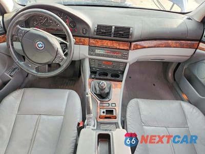 Zdjęcie 8 z 12 samochodu: 2000 BMW 540 I VIN:WBADN5340YGC94744 - miniatura