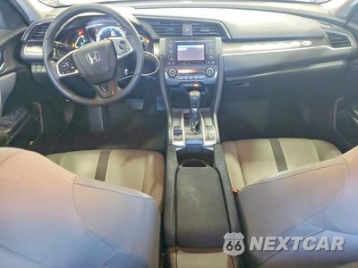 Zdjęcie 8 z 12 samochodu: 2019 HONDA CIVIC LX VIN:19XFC2F68KE019866 - miniatura