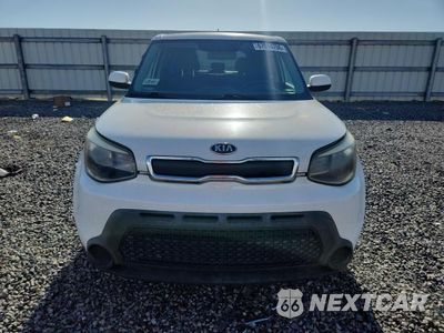 Piąte zdjęcie samochodu w środku: 2015 KIA SOUL BASE VIN:KNDJN2A21F7813283 - miniatura
