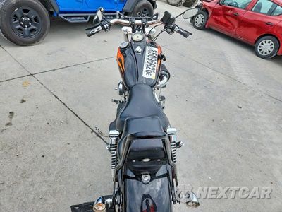 Zdjęcie 6 z 9 samochodu: 2010 HARLEY-DAVIDSON FXDWG VIN:1HD1GP418AC307877 - miniatura