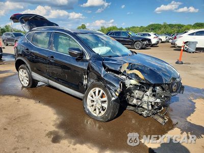 Czwarte zdjęcie samochodu z boku: 2020 NISSAN ROGUE SPORT SV VIN:JN1BJ1CW5LW368724 - miniatura