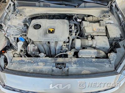 Zdjęcie 11 z 12 samochodu: 2024 KIA FORTE LXS VIN:3KPF24AD5RE774391 - miniatura