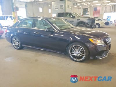 Czwarte zdjęcie samochodu z boku: 2016 MERCEDES-BENZ E 350 4MATIC VIN:WDDHF8JB6GB206959 - miniatura