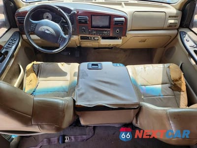 Zdjęcie 8 z 12 samochodu: 2005 FORD F250 SUPER DUTY VIN:1FTSW21P85EA73643 - miniatura