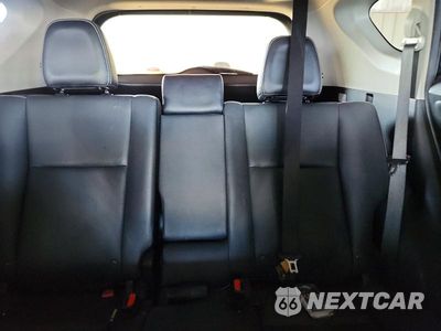 Zdjęcie 10 z 13 samochodu: 2018 TOYOTA RAV4 LIMITED VIN:JTMYFREVXJJ150428 - miniatura