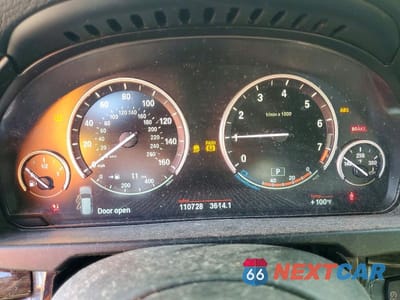 Zdjęcie 9 z 12 samochodu: 2017 BMW X5 SDRIVE35I VIN:5UXKR2C55H0U21109 - miniatura
