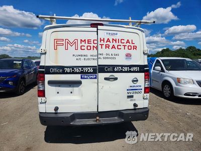 Zdjęcie 6 z 13 samochodu: 2015 NISSAN NV2500 DELIVERY VAN VIN:1N6BF0KX4FN809110 - miniatura