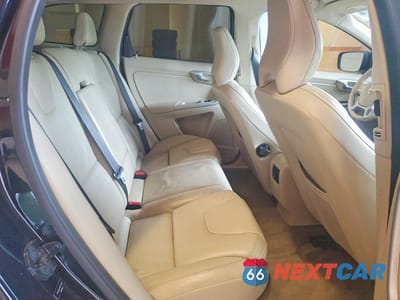 Zdjęcie 11 z 13 samochodu: 2012 VOLVO XC60 T6 VIN:YV4902DZ5C2243112 - miniatura