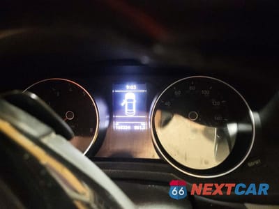 Zdjęcie 9 z 12 samochodu: 2017 VOLKSWAGEN PASSAT R-LINE VIN:1VWDT7A39HC044175 - miniatura