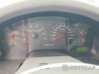 Zdjęcie 9 z 12 samochodu: 2006 FORD F150 VIN:1FTPX12566FA37861 - miniatura