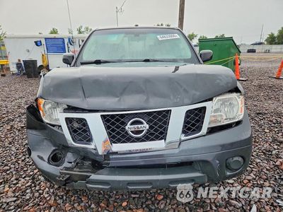 Piąte zdjęcie samochodu w środku: 2015 NISSAN FRONTIER SV V6 VIN:1N6AD0CU3FN720974 - miniatura