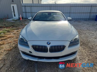 Piąte zdjęcie samochodu w środku: 2012 BMW 650 I VIN:WBALZ3C59CDL70840 - miniatura