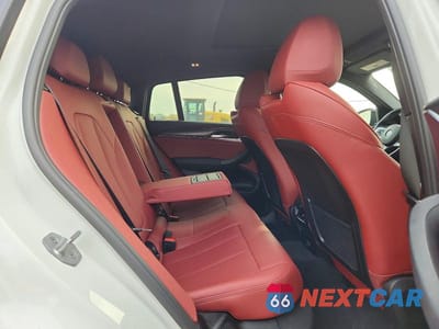 Zdjęcie 10 z 13 samochodu: 2025 BMW X4 XDRIVE30I VIN:5UX33DT08S9Y61527 - miniatura